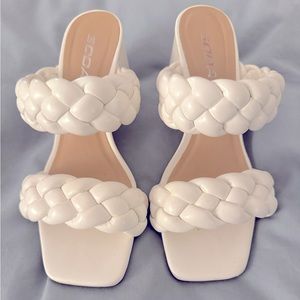 White Double Braided Women’s Heels Size 7